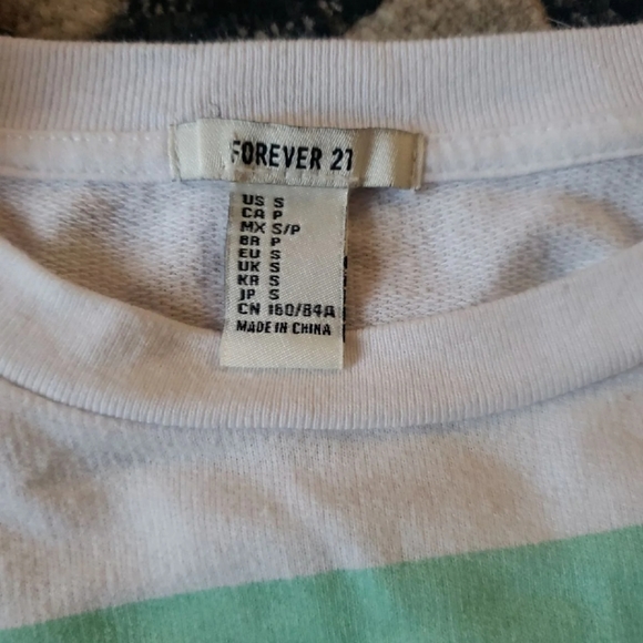 Sweatshirt - Picture 2 of 6